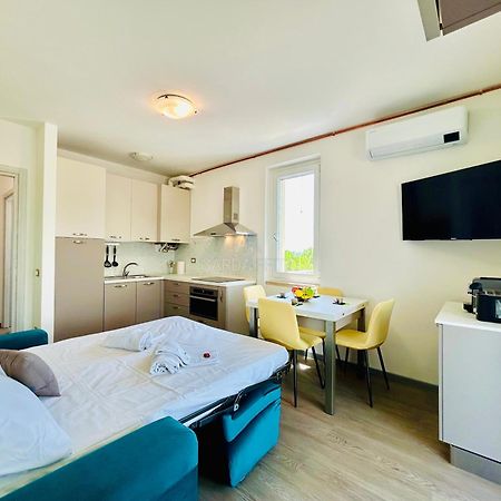 סירמיונה Ossidiana Apartment - Vista Lago - Centrico מראה חיצוני תמונה