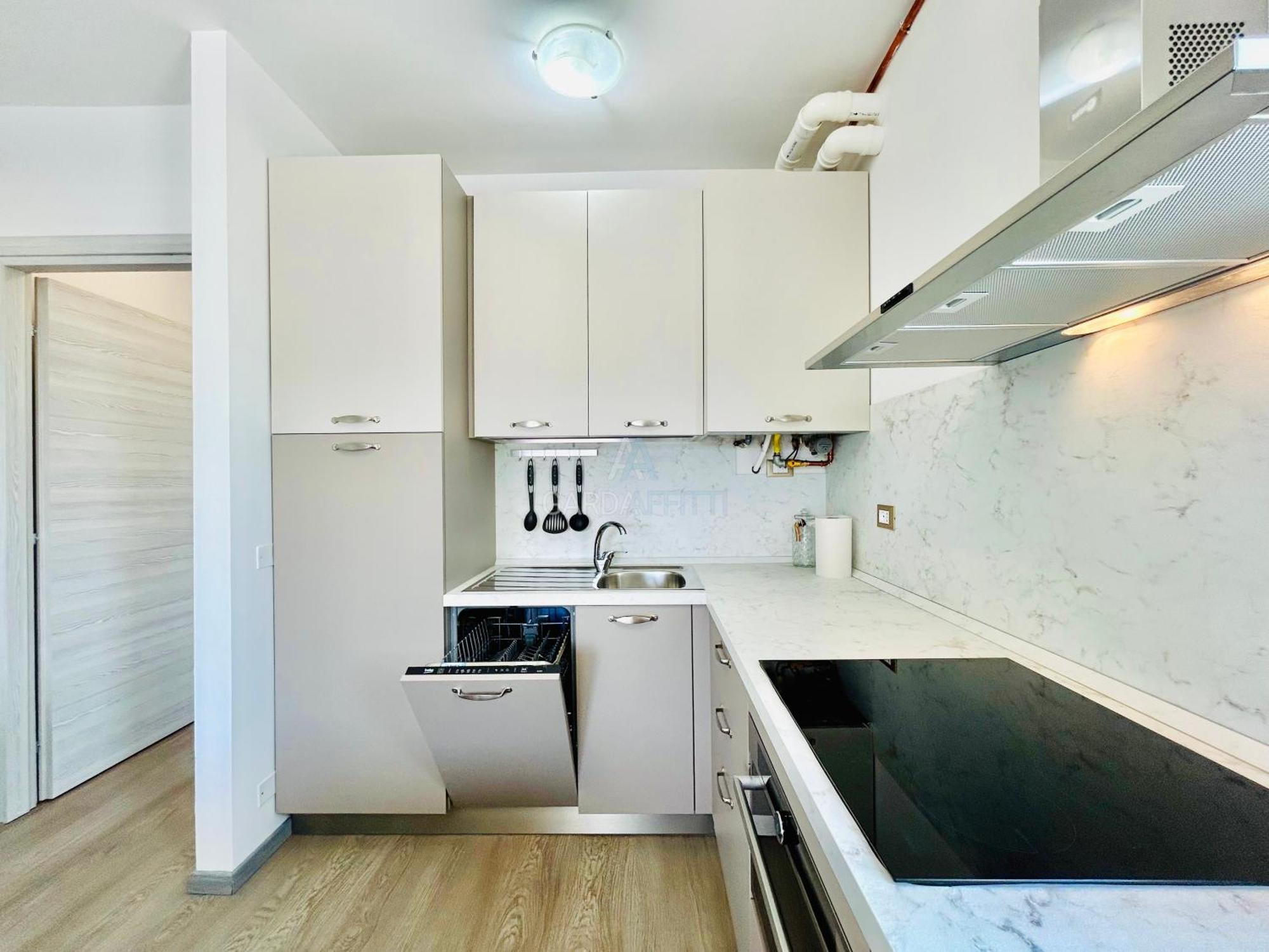 סירמיונה Ossidiana Apartment - Vista Lago - Centrico מראה חיצוני תמונה